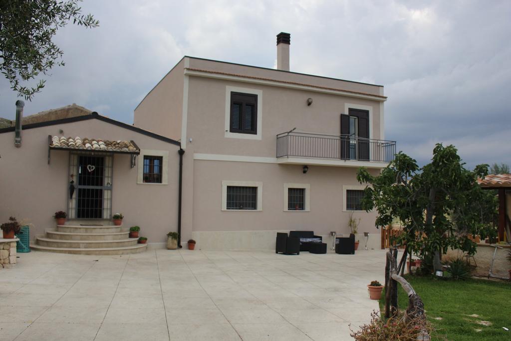 Villa Meriem Noto Cameră foto